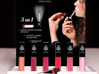 Expositor de labios led me